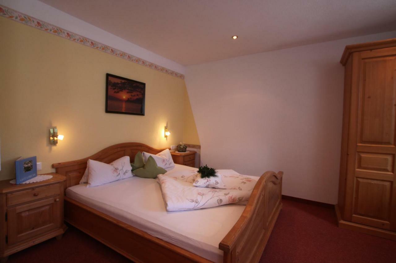 Landhaus Granat Mayrhofen Bagian luar foto