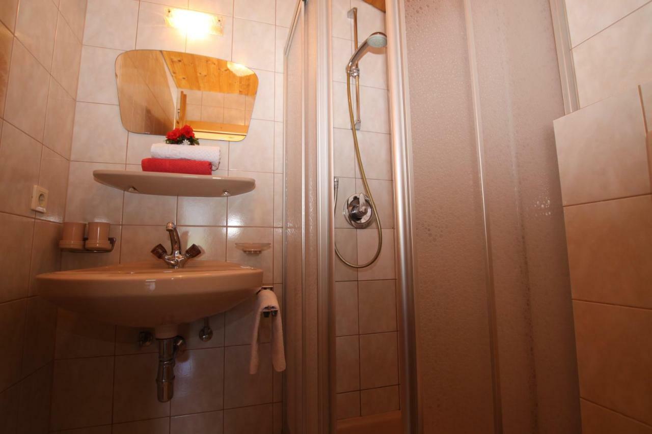 Landhaus Granat Mayrhofen Bagian luar foto